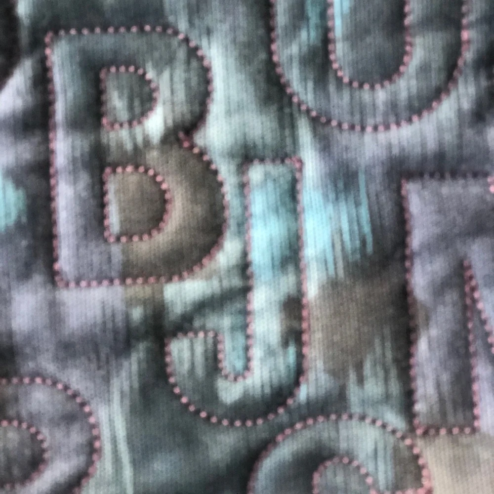 MARC BY MARC JACOBS Logo Quilted Canvas Tote - Picture 14 of 16